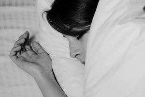 15 Best Pillows for Neck Pain While Side Sleeping in 2026